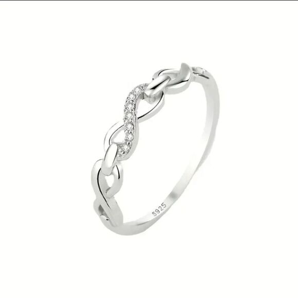 925 sterling silver infinity diamond Promise ring sz 6 main image 12